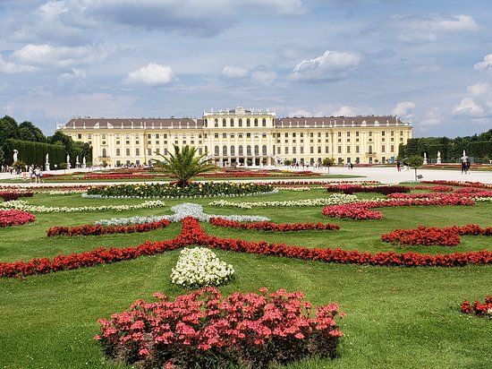 Schonbrunner Schloss Park