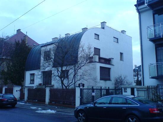 Steiner House