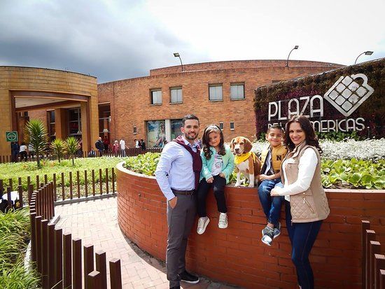 Plaza De Las Américas