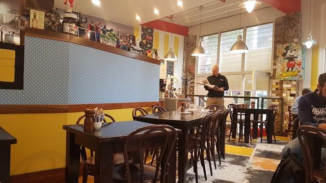 Two Good Eggs Cafe