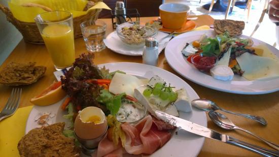 Schmitts Cafe