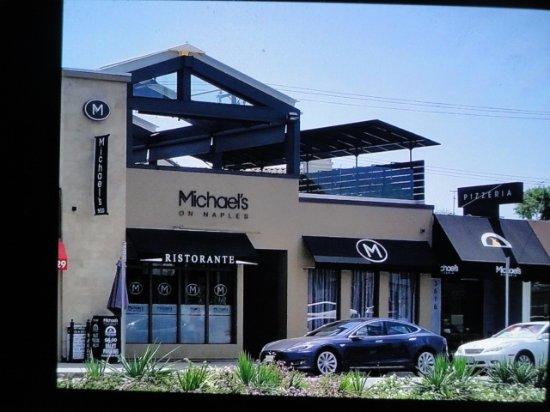 Michael's Pizzeria