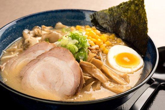 Momo Lamen House
