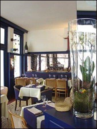 New Luc Restaurant