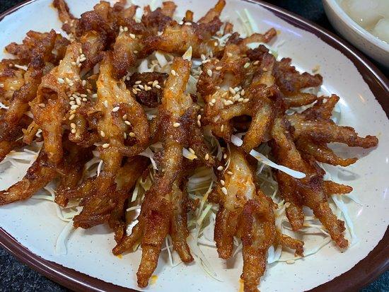 Jigi Ne Fire Chickens' Feet