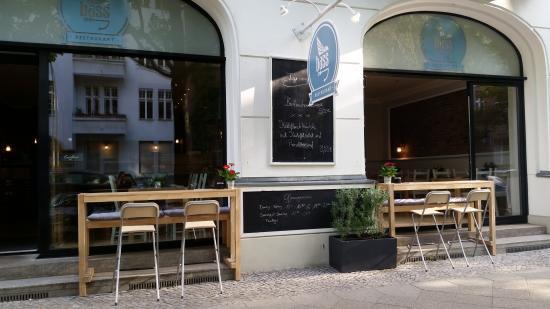 Bass Restaurant
