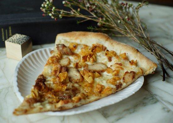 Dimo's Pizza