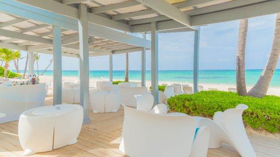 TOC Beach Bar & Restaurant