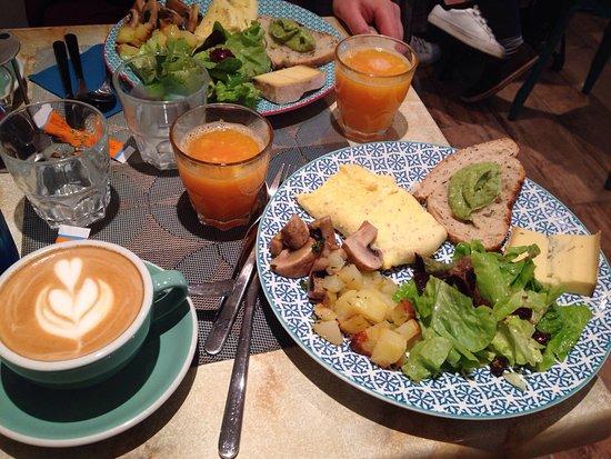 Dust Cafe