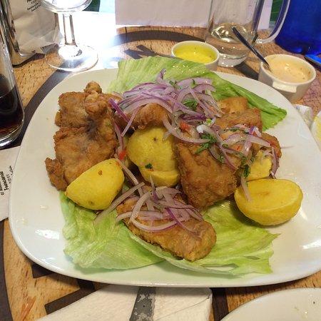 Pollo y Carbon