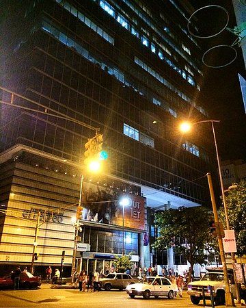 Centro Comercial El Recreo
