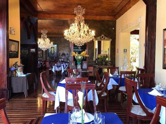 Seamens Club Restaurant