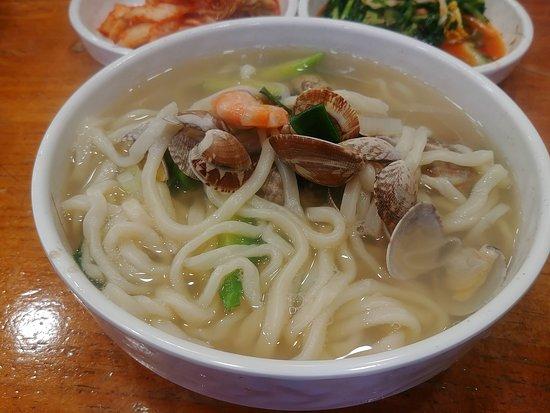 Sol Scent Seafood Handmade Noodles Soup