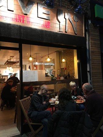 Dive In Restaurant
