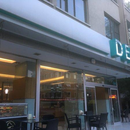 Dere