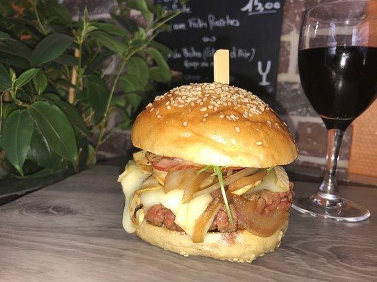 Le Bistro Du Panier