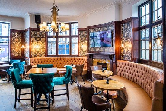 Three Falcons Pub