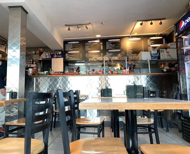 Anthony's Cafe