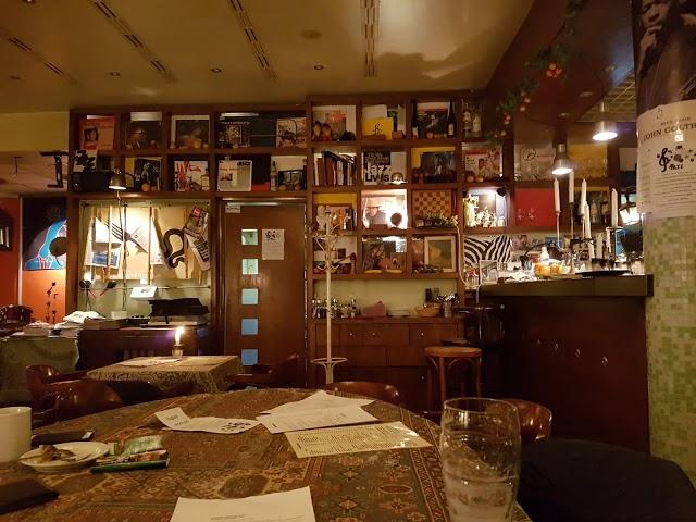 Cafe Jedermann
