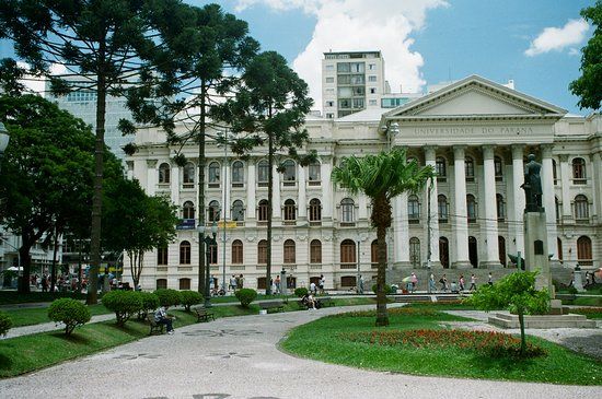 Universidad Federal de Paraná