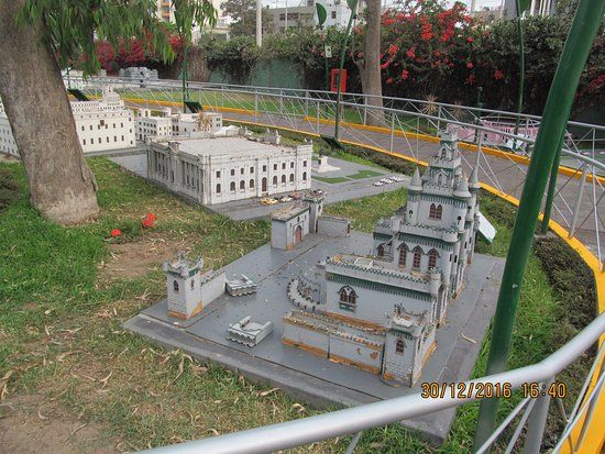 Mini Mundo