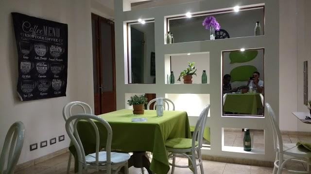 Corner Cafe