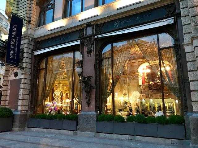 New York Café