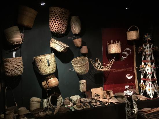 Museo Etnohistórico de Artesanías del Ecuador Mindalae