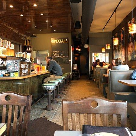 Comet Cafe