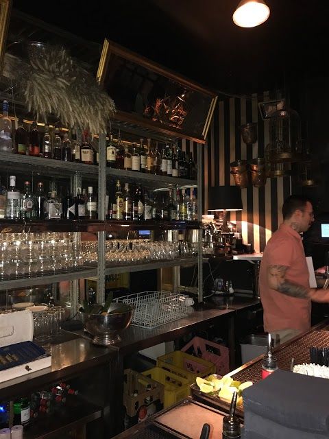 Neue Odessa Bar