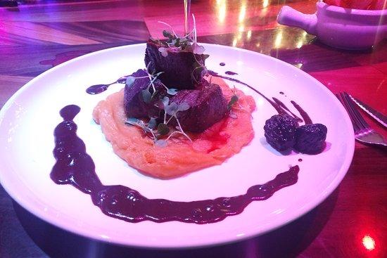 Niche Bistro