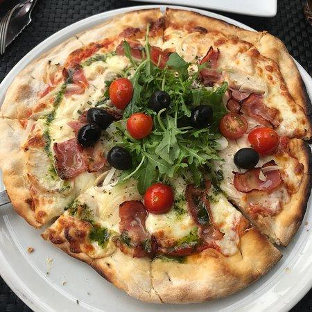 Cyrano Resto Bar