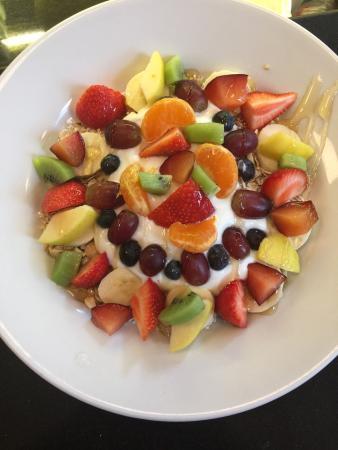 Chamomile Cafe & Restaurant