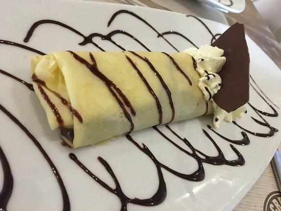 Crepes & Waffles