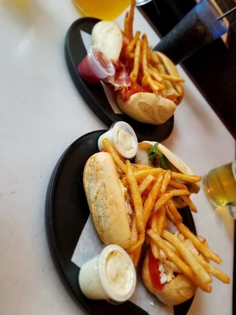 100 Montaditos