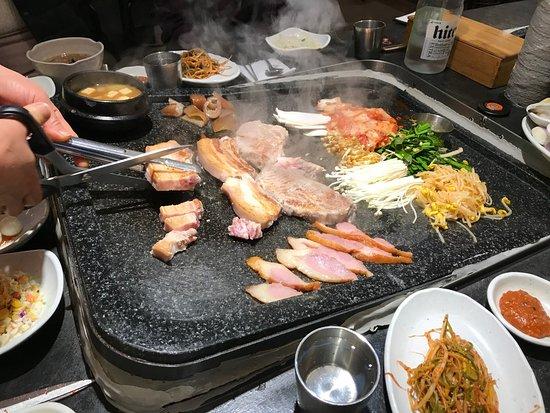 Jeju Ogyeopsal King Stone Grill