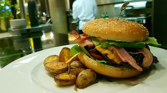 Toscana Italian Bistro & Lounge