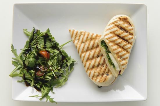 Kredenc Bistro