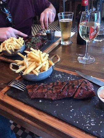 Roxie Steak
