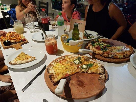 El Padre Pizzas e Burgers