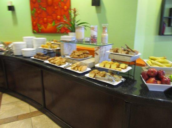 Las Brisas Restaurant