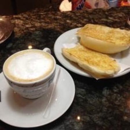 Paes Doces le Champ de Ble