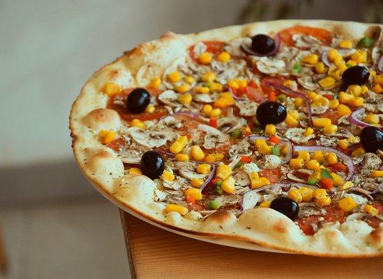 Avanti Pizzaria