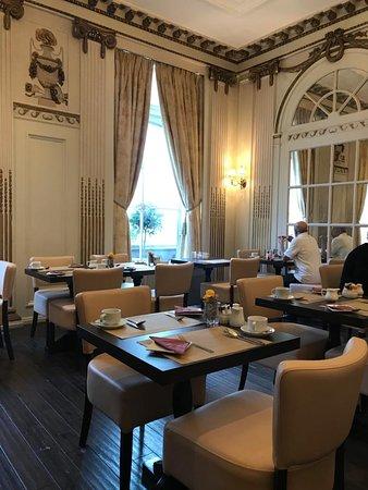Park Grand London Kensington Restaurant