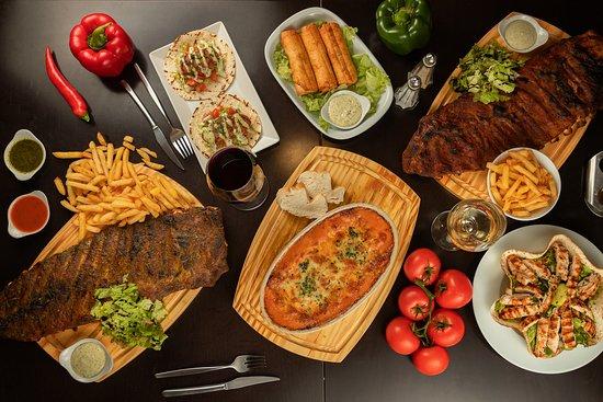 pPlace - Restaurant & Cocktail Bar