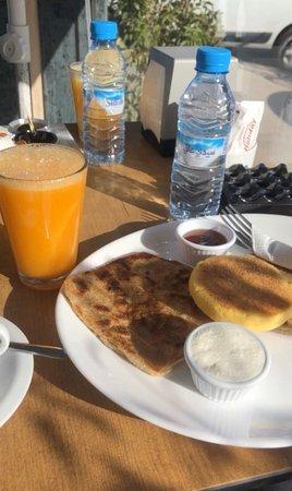 Holiday Cafe