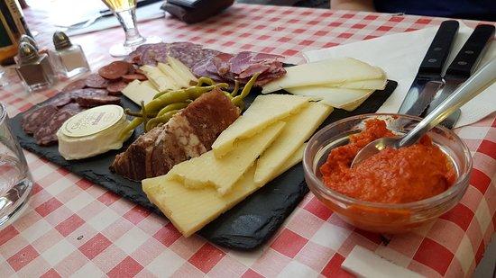 Le Bistrot