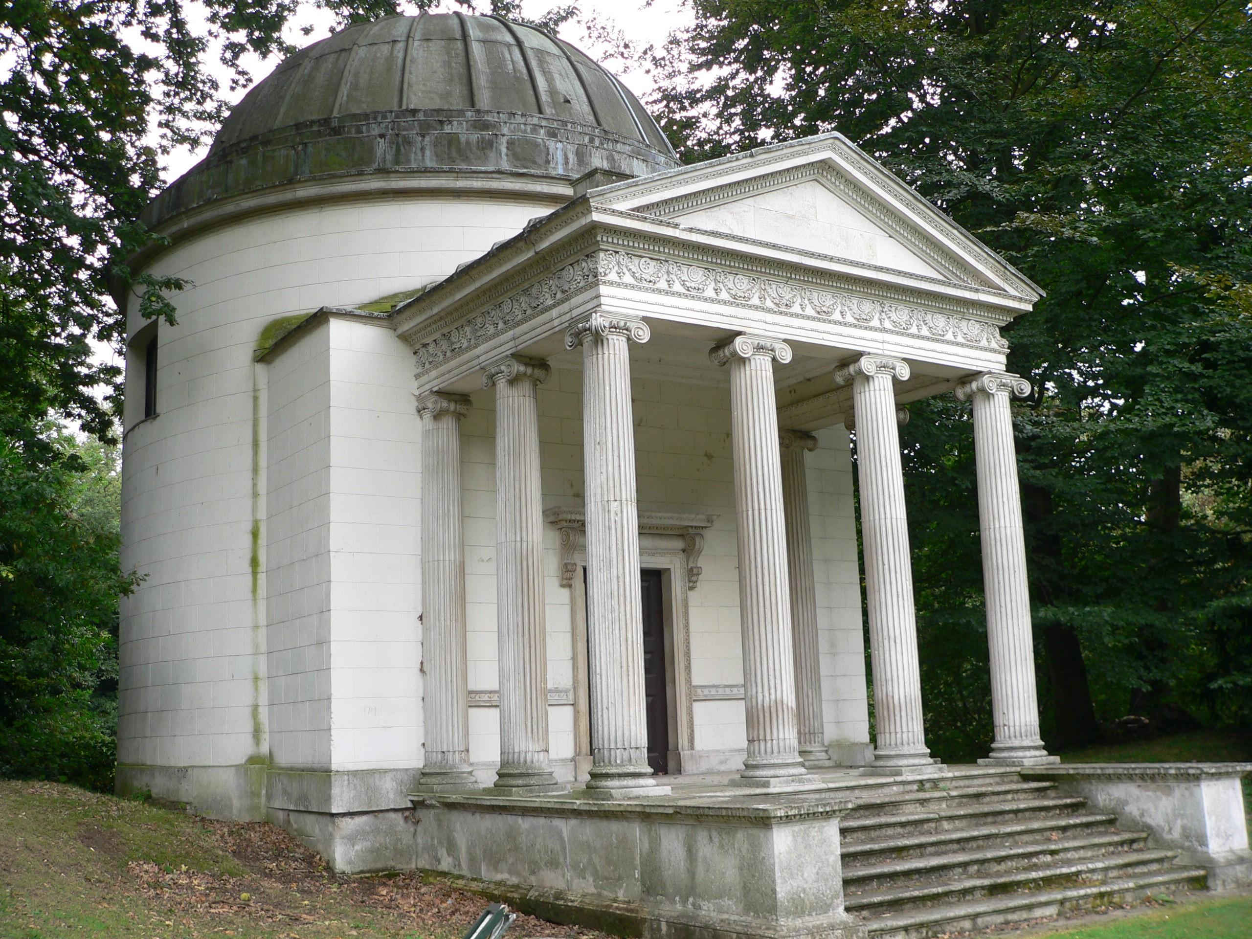 Ionic Temple And Obelisk In Chiswick Park