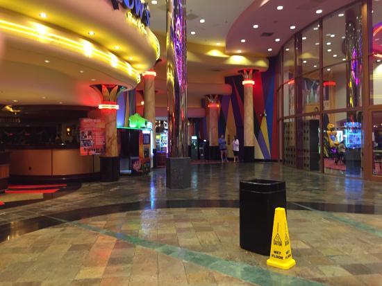 Regal Edwards Greenway Grand Palace ScreenX & RPX