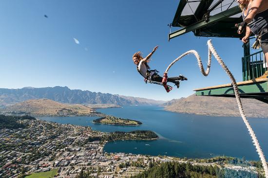 AJ Hackett Bungy New Zealand